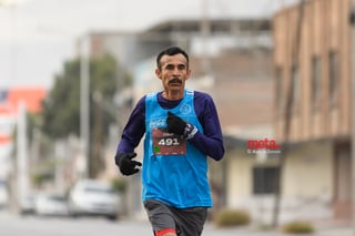 21K y 5K El Siglo de Torreón

21K y 5K El Siglo de Torreón 21K23SIGLO

Medio maratón 21K y 5K de El Siglo de Torreón

corredor, corredores, corredora, corredoras, running, runningirl El Siglo de Torreón, Torreón Coahuila, México

El Siglo de Torreón, Torreón, Coahuila, México, Atletismo