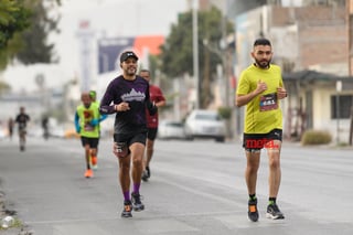 21K y 5K El Siglo de Torreón

21K y 5K El Siglo de Torreón 21K23SIGLO

Medio maratón 21K y 5K de El Siglo de Torreón

corredor, corredores, corredora, corredoras, running, runningirl El Siglo de Torreón, Torreón Coahuila, México

El Siglo de Torreón, Torreón, Coahuila, México, Atletismo