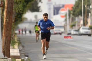 21K y 5K El Siglo de Torreón

21K y 5K El Siglo de Torreón 21K23SIGLO

Medio maratón 21K y 5K de El Siglo de Torreón

corredor, corredores, corredora, corredoras, running, runningirl El Siglo de Torreón, Torreón Coahuila, México

El Siglo de Torreón, Torreón, Coahuila, México, Atletismo