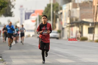 21K y 5K El Siglo de Torreón

21K y 5K El Siglo de Torreón 21K23SIGLO

Medio maratón 21K y 5K de El Siglo de Torreón

corredor, corredores, corredora, corredoras, running, runningirl El Siglo de Torreón, Torreón Coahuila, México

El Siglo de Torreón, Torreón, Coahuila, México, Atletismo