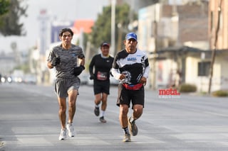 21K y 5K El Siglo de Torreón

21K y 5K El Siglo de Torreón 21K23SIGLO

Medio maratón 21K y 5K de El Siglo de Torreón

corredor, corredores, corredora, corredoras, running, runningirl El Siglo de Torreón, Torreón Coahuila, México

El Siglo de Torreón, Torreón, Coahuila, México, Atletismo