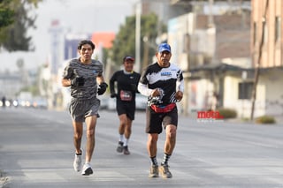 21K y 5K El Siglo de Torreón

21K y 5K El Siglo de Torreón 21K23SIGLO

Medio maratón 21K y 5K de El Siglo de Torreón

corredor, corredores, corredora, corredoras, running, runningirl El Siglo de Torreón, Torreón Coahuila, México

El Siglo de Torreón, Torreón, Coahuila, México, Atletismo