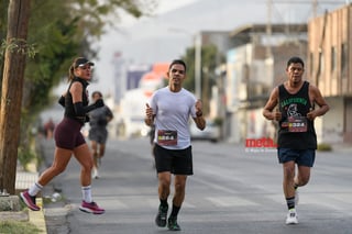 21K y 5K El Siglo de Torreón

21K y 5K El Siglo de Torreón 21K23SIGLO

Medio maratón 21K y 5K de El Siglo de Torreón

corredor, corredores, corredora, corredoras, running, runningirl El Siglo de Torreón, Torreón Coahuila, México

El Siglo de Torreón, Torreón, Coahuila, México, Atletismo