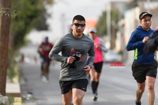 21K y 5K El Siglo de Torreón

21K y 5K El Siglo de Torreón 21K23SIGLO

Medio maratón 21K y 5K de El Siglo de Torreón

corredor, corredores, corredora, corredoras, running, runningirl El Siglo de Torreón, Torreón Coahuila, México

El Siglo de Torreón, Torreón, Coahuila, México, Atletismo