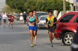 21K y 5K El Siglo de Torreón

21K y 5K El Siglo de Torreón 21K23SIGLO

Medio maratón 21K y 5K de El Siglo de Torreón

corredor, corredores, corredora, corredoras, running, runningirl El Siglo de Torreón, Torreón Coahuila, México

El Siglo de Torreón, Torreón, Coahuila, México, Atletismo