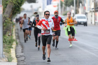 21K y 5K El Siglo de Torreón

21K y 5K El Siglo de Torreón 21K23SIGLO

Medio maratón 21K y 5K de El Siglo de Torreón

corredor, corredores, corredora, corredoras, running, runningirl El Siglo de Torreón, Torreón Coahuila, México

El Siglo de Torreón, Torreón, Coahuila, México, Atletismo