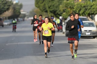 21K y 5K El Siglo de Torreón

21K y 5K El Siglo de Torreón 21K23SIGLO

Medio maratón 21K y 5K de El Siglo de Torreón

corredor, corredores, corredora, corredoras, running, runningirl El Siglo de Torreón, Torreón Coahuila, México

El Siglo de Torreón, Torreón, Coahuila, México, Atletismo