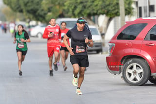 21K y 5K El Siglo de Torreón

21K y 5K El Siglo de Torreón 21K23SIGLO

Medio maratón 21K y 5K de El Siglo de Torreón

corredor, corredores, corredora, corredoras, running, runningirl El Siglo de Torreón, Torreón Coahuila, México

El Siglo de Torreón, Torreón, Coahuila, México, Atletismo