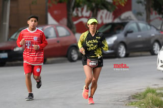 21K y 5K El Siglo de Torreón

21K y 5K El Siglo de Torreón 21K23SIGLO

Medio maratón 21K y 5K de El Siglo de Torreón

corredor, corredores, corredora, corredoras, running, runningirl El Siglo de Torreón, Torreón Coahuila, México

El Siglo de Torreón, Torreón, Coahuila, México, Atletismo