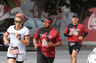 21K y 5K El Siglo de Torreón

21K y 5K El Siglo de Torreón 21K23SIGLO

Medio maratón 21K y 5K de El Siglo de Torreón

corredor, corredores, corredora, corredoras, running, runningirl El Siglo de Torreón, Torreón Coahuila, México

El Siglo de Torreón, Torreón, Coahuila, México, Atletismo