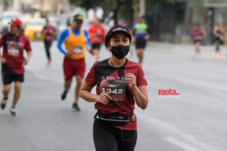 21K y 5K El Siglo de Torreón

21K y 5K El Siglo de Torreón 21K23SIGLO

Medio maratón 21K y 5K de El Siglo de Torreón

corredor, corredores, corredora, corredoras, running, runningirl El Siglo de Torreón, Torreón Coahuila, México

El Siglo de Torreón, Torreón, Coahuila, México, Atletismo