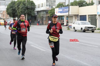 21K y 5K El Siglo de Torreón

21K y 5K El Siglo de Torreón 21K23SIGLO

Medio maratón 21K y 5K de El Siglo de Torreón

corredor, corredores, corredora, corredoras, running, runningirl El Siglo de Torreón, Torreón Coahuila, México

El Siglo de Torreón, Torreón, Coahuila, México, Atletismo