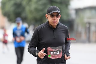 21K y 5K El Siglo de Torreón

21K y 5K El Siglo de Torreón 21K23SIGLO

Medio maratón 21K y 5K de El Siglo de Torreón

corredor, corredores, corredora, corredoras, running, runningirl El Siglo de Torreón, Torreón Coahuila, México

El Siglo de Torreón, Torreón, Coahuila, México, Atletismo