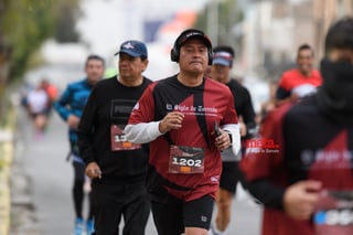 21K y 5K El Siglo de Torreón

21K y 5K El Siglo de Torreón 21K23SIGLO

Medio maratón 21K y 5K de El Siglo de Torreón

corredor, corredores, corredora, corredoras, running, runningirl El Siglo de Torreón, Torreón Coahuila, México

El Siglo de Torreón, Torreón, Coahuila, México, Atletismo