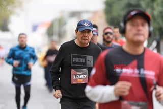 21K y 5K El Siglo de Torreón

21K y 5K El Siglo de Torreón 21K23SIGLO

Medio maratón 21K y 5K de El Siglo de Torreón

corredor, corredores, corredora, corredoras, running, runningirl El Siglo de Torreón, Torreón Coahuila, México

El Siglo de Torreón, Torreón, Coahuila, México, Atletismo