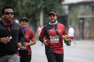 21K y 5K El Siglo de Torreón

21K y 5K El Siglo de Torreón 21K23SIGLO

Medio maratón 21K y 5K de El Siglo de Torreón

corredor, corredores, corredora, corredoras, running, runningirl El Siglo de Torreón, Torreón Coahuila, México

El Siglo de Torreón, Torreón, Coahuila, México, Atletismo