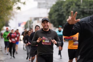 21K y 5K El Siglo de Torreón

21K y 5K El Siglo de Torreón 21K23SIGLO

Medio maratón 21K y 5K de El Siglo de Torreón

corredor, corredores, corredora, corredoras, running, runningirl El Siglo de Torreón, Torreón Coahuila, México

El Siglo de Torreón, Torreón, Coahuila, México, Atletismo