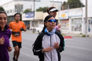 21K y 5K El Siglo de Torreón

21K y 5K El Siglo de Torreón 21K23SIGLO

Medio maratón 21K y 5K de El Siglo de Torreón

corredor, corredores, corredora, corredoras, running, runningirl El Siglo de Torreón, Torreón Coahuila, México

El Siglo de Torreón, Torreón, Coahuila, México, Atletismo