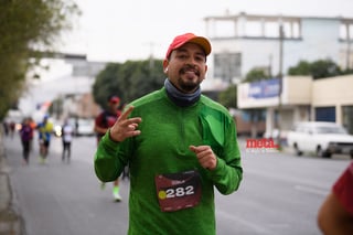 21K y 5K El Siglo de Torreón

21K y 5K El Siglo de Torreón 21K23SIGLO

Medio maratón 21K y 5K de El Siglo de Torreón

corredor, corredores, corredora, corredoras, running, runningirl El Siglo de Torreón, Torreón Coahuila, México

El Siglo de Torreón, Torreón, Coahuila, México, Atletismo