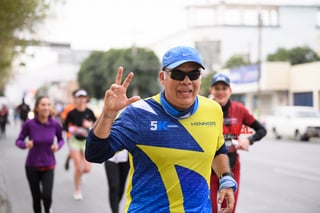 21K y 5K El Siglo de Torreón

21K y 5K El Siglo de Torreón 21K23SIGLO

Medio maratón 21K y 5K de El Siglo de Torreón

corredor, corredores, corredora, corredoras, running, runningirl El Siglo de Torreón, Torreón Coahuila, México

El Siglo de Torreón, Torreón, Coahuila, México, Atletismo