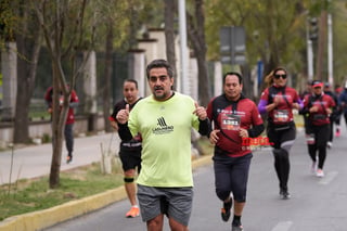 21K y 5K El Siglo de Torreón

21K y 5K El Siglo de Torreón 21K23SIGLO

Medio maratón 21K y 5K de El Siglo de Torreón

corredor, corredores, corredora, corredoras, running, runningirl El Siglo de Torreón, Torreón Coahuila, México

El Siglo de Torreón, Torreón, Coahuila, México, Atletismo