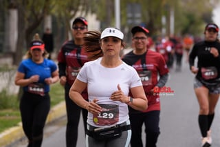 21K y 5K El Siglo de Torreón

21K y 5K El Siglo de Torreón 21K23SIGLO

Medio maratón 21K y 5K de El Siglo de Torreón

corredor, corredores, corredora, corredoras, running, runningirl El Siglo de Torreón, Torreón Coahuila, México

El Siglo de Torreón, Torreón, Coahuila, México, Atletismo