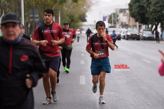 21K y 5K El Siglo de Torreón

21K y 5K El Siglo de Torreón 21K23SIGLO

Medio maratón 21K y 5K de El Siglo de Torreón

corredor, corredores, corredora, corredoras, running, runningirl El Siglo de Torreón, Torreón Coahuila, México

El Siglo de Torreón, Torreón, Coahuila, México, Atletismo