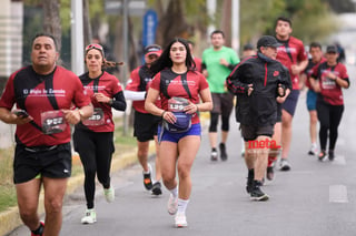 21K y 5K El Siglo de Torreón

21K y 5K El Siglo de Torreón 21K23SIGLO

Medio maratón 21K y 5K de El Siglo de Torreón

corredor, corredores, corredora, corredoras, running, runningirl El Siglo de Torreón, Torreón Coahuila, México

El Siglo de Torreón, Torreón, Coahuila, México, Atletismo