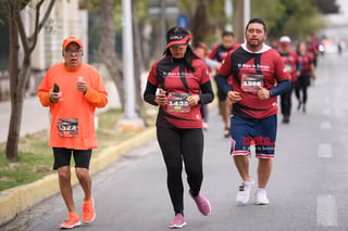 21K y 5K El Siglo de Torreón

21K y 5K El Siglo de Torreón 21K23SIGLO

Medio maratón 21K y 5K de El Siglo de Torreón

corredor, corredores, corredora, corredoras, running, runningirl El Siglo de Torreón, Torreón Coahuila, México

El Siglo de Torreón, Torreón, Coahuila, México, Atletismo