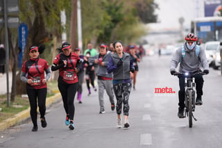 21K y 5K El Siglo de Torreón

21K y 5K El Siglo de Torreón 21K23SIGLO

Medio maratón 21K y 5K de El Siglo de Torreón

corredor, corredores, corredora, corredoras, running, runningirl El Siglo de Torreón, Torreón Coahuila, México

El Siglo de Torreón, Torreón, Coahuila, México, Atletismo