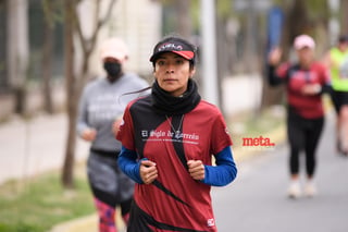 21K y 5K El Siglo de Torreón

21K y 5K El Siglo de Torreón 21K23SIGLO

Medio maratón 21K y 5K de El Siglo de Torreón

corredor, corredores, corredora, corredoras, running, runningirl El Siglo de Torreón, Torreón Coahuila, México

El Siglo de Torreón, Torreón, Coahuila, México, Atletismo