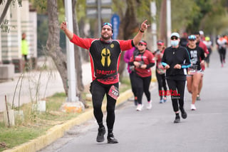 21K y 5K El Siglo de Torreón

21K y 5K El Siglo de Torreón 21K23SIGLO

Medio maratón 21K y 5K de El Siglo de Torreón

corredor, corredores, corredora, corredoras, running, runningirl El Siglo de Torreón, Torreón Coahuila, México

El Siglo de Torreón, Torreón, Coahuila, México, Atletismo