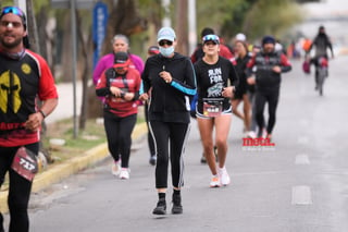 21K y 5K El Siglo de Torreón

21K y 5K El Siglo de Torreón 21K23SIGLO

Medio maratón 21K y 5K de El Siglo de Torreón

corredor, corredores, corredora, corredoras, running, runningirl El Siglo de Torreón, Torreón Coahuila, México

El Siglo de Torreón, Torreón, Coahuila, México, Atletismo