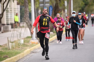 21K y 5K El Siglo de Torreón

21K y 5K El Siglo de Torreón 21K23SIGLO

Medio maratón 21K y 5K de El Siglo de Torreón

corredor, corredores, corredora, corredoras, running, runningirl El Siglo de Torreón, Torreón Coahuila, México

El Siglo de Torreón, Torreón, Coahuila, México, Atletismo