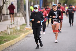 21K y 5K El Siglo de Torreón

21K y 5K El Siglo de Torreón 21K23SIGLO

Medio maratón 21K y 5K de El Siglo de Torreón

corredor, corredores, corredora, corredoras, running, runningirl El Siglo de Torreón, Torreón Coahuila, México

El Siglo de Torreón, Torreón, Coahuila, México, Atletismo