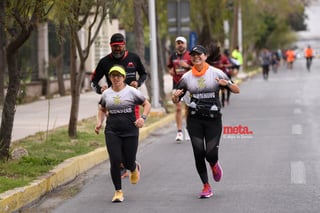 21K y 5K El Siglo de Torreón

21K y 5K El Siglo de Torreón 21K23SIGLO

Medio maratón 21K y 5K de El Siglo de Torreón

corredor, corredores, corredora, corredoras, running, runningirl El Siglo de Torreón, Torreón Coahuila, México

El Siglo de Torreón, Torreón, Coahuila, México, Atletismo