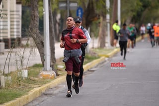 21K y 5K El Siglo de Torreón

21K y 5K El Siglo de Torreón 21K23SIGLO

Medio maratón 21K y 5K de El Siglo de Torreón

corredor, corredores, corredora, corredoras, running, runningirl El Siglo de Torreón, Torreón Coahuila, México

El Siglo de Torreón, Torreón, Coahuila, México, Atletismo