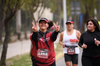 21K y 5K El Siglo de Torreón

21K y 5K El Siglo de Torreón 21K23SIGLO

Medio maratón 21K y 5K de El Siglo de Torreón

corredor, corredores, corredora, corredoras, running, runningirl El Siglo de Torreón, Torreón Coahuila, México

El Siglo de Torreón, Torreón, Coahuila, México, Atletismo