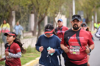 21K y 5K El Siglo de Torreón

21K y 5K El Siglo de Torreón 21K23SIGLO

Medio maratón 21K y 5K de El Siglo de Torreón

corredor, corredores, corredora, corredoras, running, runningirl El Siglo de Torreón, Torreón Coahuila, México

El Siglo de Torreón, Torreón, Coahuila, México, Atletismo