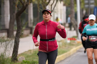 21K y 5K El Siglo de Torreón

21K y 5K El Siglo de Torreón 21K23SIGLO

Medio maratón 21K y 5K de El Siglo de Torreón

corredor, corredores, corredora, corredoras, running, runningirl El Siglo de Torreón, Torreón Coahuila, México

El Siglo de Torreón, Torreón, Coahuila, México, Atletismo