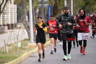 21K y 5K El Siglo de Torreón

21K y 5K El Siglo de Torreón 21K23SIGLO

Medio maratón 21K y 5K de El Siglo de Torreón

corredor, corredores, corredora, corredoras, running, runningirl El Siglo de Torreón, Torreón Coahuila, México

El Siglo de Torreón, Torreón, Coahuila, México, Atletismo