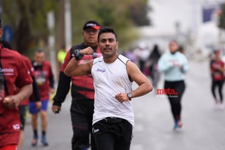 21K y 5K El Siglo de Torreón

21K y 5K El Siglo de Torreón 21K23SIGLO

Medio maratón 21K y 5K de El Siglo de Torreón

corredor, corredores, corredora, corredoras, running, runningirl El Siglo de Torreón, Torreón Coahuila, México

El Siglo de Torreón, Torreón, Coahuila, México, Atletismo