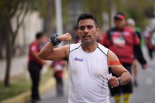 21K y 5K El Siglo de Torreón

21K y 5K El Siglo de Torreón 21K23SIGLO

Medio maratón 21K y 5K de El Siglo de Torreón

corredor, corredores, corredora, corredoras, running, runningirl El Siglo de Torreón, Torreón Coahuila, México

El Siglo de Torreón, Torreón, Coahuila, México, Atletismo