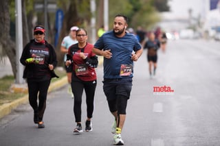 21K y 5K El Siglo de Torreón

21K y 5K El Siglo de Torreón 21K23SIGLO

Medio maratón 21K y 5K de El Siglo de Torreón

corredor, corredores, corredora, corredoras, running, runningirl El Siglo de Torreón, Torreón Coahuila, México

El Siglo de Torreón, Torreón, Coahuila, México, Atletismo