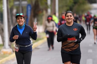 21K y 5K El Siglo de Torreón

21K y 5K El Siglo de Torreón 21K23SIGLO

Medio maratón 21K y 5K de El Siglo de Torreón

corredor, corredores, corredora, corredoras, running, runningirl El Siglo de Torreón, Torreón Coahuila, México

El Siglo de Torreón, Torreón, Coahuila, México, Atletismo