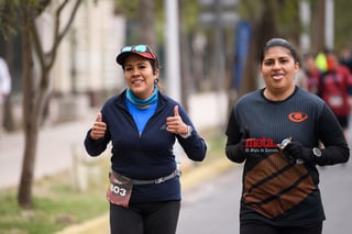 21K y 5K El Siglo de Torreón

21K y 5K El Siglo de Torreón 21K23SIGLO

Medio maratón 21K y 5K de El Siglo de Torreón

corredor, corredores, corredora, corredoras, running, runningirl El Siglo de Torreón, Torreón Coahuila, México

El Siglo de Torreón, Torreón, Coahuila, México, Atletismo