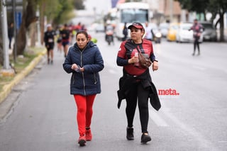 21K y 5K El Siglo de Torreón

21K y 5K El Siglo de Torreón 21K23SIGLO

Medio maratón 21K y 5K de El Siglo de Torreón

corredor, corredores, corredora, corredoras, running, runningirl El Siglo de Torreón, Torreón Coahuila, México

El Siglo de Torreón, Torreón, Coahuila, México, Atletismo