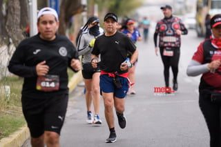 21K y 5K El Siglo de Torreón

21K y 5K El Siglo de Torreón 21K23SIGLO

Medio maratón 21K y 5K de El Siglo de Torreón

corredor, corredores, corredora, corredoras, running, runningirl El Siglo de Torreón, Torreón Coahuila, México

El Siglo de Torreón, Torreón, Coahuila, México, Atletismo