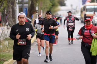 21K y 5K El Siglo de Torreón

21K y 5K El Siglo de Torreón 21K23SIGLO

Medio maratón 21K y 5K de El Siglo de Torreón

corredor, corredores, corredora, corredoras, running, runningirl El Siglo de Torreón, Torreón Coahuila, México

El Siglo de Torreón, Torreón, Coahuila, México, Atletismo