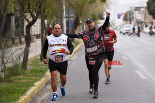 21K y 5K El Siglo de Torreón

21K y 5K El Siglo de Torreón 21K23SIGLO

Medio maratón 21K y 5K de El Siglo de Torreón

corredor, corredores, corredora, corredoras, running, runningirl El Siglo de Torreón, Torreón Coahuila, México

El Siglo de Torreón, Torreón, Coahuila, México, Atletismo